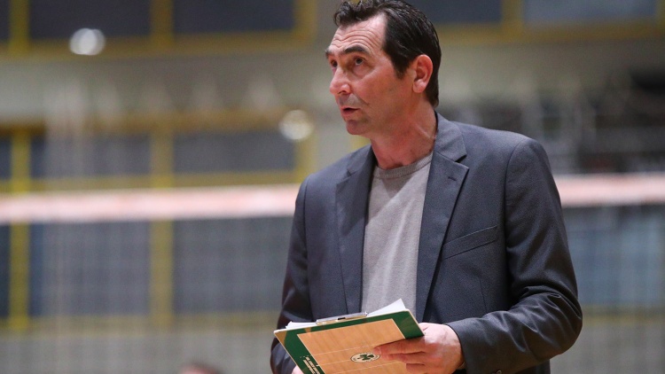 &Alpha;&nu;&delta;&rho;&epsilon;ό&pi;&omicron;&upsilon;&lambda;&omicron;&sigmaf;: &laquo;&Mu;&pi;&omicron;&rho;&epsilon;ί &nu;&alpha; &mu;&eta;&nu; &epsilon;ί&mu;&alpha;&iota; &iota;&kappa;&alpha;&nu;ό&sigmaf; &nu;&alpha; &pi;ά&rho;&omega; &tau;&omicron; &Kappa;ύ&pi;&epsilon;&lambda;&lambda;&omicron;, &alpha;&lambda;&lambda;ά &theta;&alpha; &tau;&omicron; &pi;ά&rho;&omicron;&upsilon;&nu; &omicron;&iota; &pi;&alpha;ί&kappa;&tau;&epsilon;&sigmaf; &mu;&omicron;&upsilon; &gamma;&iota;&alpha; &mu;έ&nu;&alpha;&raquo;
