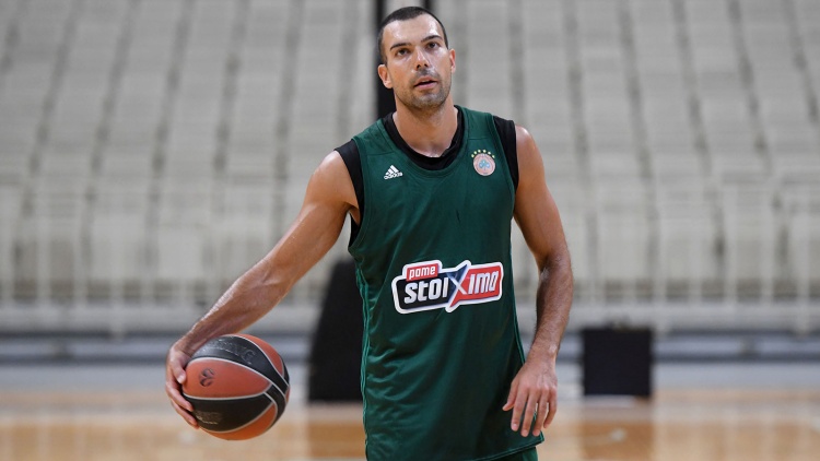 &Omicron; &Sigma;&lambda;&omicron;ύ&kappa;&alpha;&sigmaf; &pi;&rho;&omicron;&pi;&omicron;&nu;&epsilon;ί&tau;&alpha;&iota; &mu;&epsilon; &tau;&alpha; &pi;&rho;ά&sigma;&iota;&nu;&alpha; (vid)