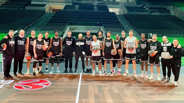 O &Pi;&alpha;&nu;&alpha;&theta;&eta;&nu;&alpha;ϊ&kappa;ό&sigmaf; &pi;&alpha;&rho;&alpha;&chi;ώ&rho;&eta;&sigma;&epsilon; &tau;&omicron; &Omicron;&Alpha;&Kappa;&Alpha; &sigma;&tau;&omicron;&nu; &Pi;&Alpha;&Omicron;&Kappa; &gamma;&iota;&alpha; &nu;&alpha; &pi;&rho;&omicron;&pi;&omicron;&nu;&eta;&theta;&epsilon;ί (pics)