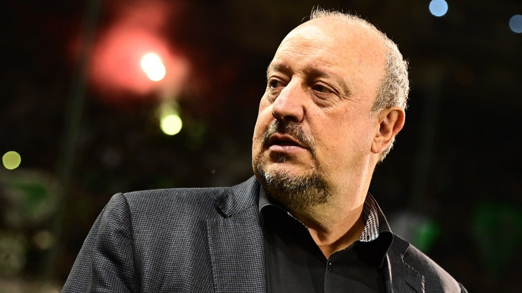 &Mu;&pi;&epsilon;&nu;ί&tau;&epsilon;&theta;: &laquo;&Mu;&epsilon; &tau;&eta;&nu; &theta;έ&sigma;&eta; &pi;&omicron;&upsilon; ή&mu;&alpha;&sigma;&tau;&alpha;&nu; &pi;&rho;&iota;&nu;, &tau;&omicron; &nu;&alpha; &beta;&rho;&epsilon;&theta;&omicron;ύ&mu;&epsilon; &sigma;&tau;&eta;&nu; &pi;&rho;ώ&tau;&eta; &tau;&epsilon;&tau;&rho;ά&delta;&alpha; ή&tau;&alpha;&nu; έ&nu;&alpha; &epsilon;&pi;ί&tau;&epsilon;&upsilon;&gamma;&mu;&alpha;&raquo;