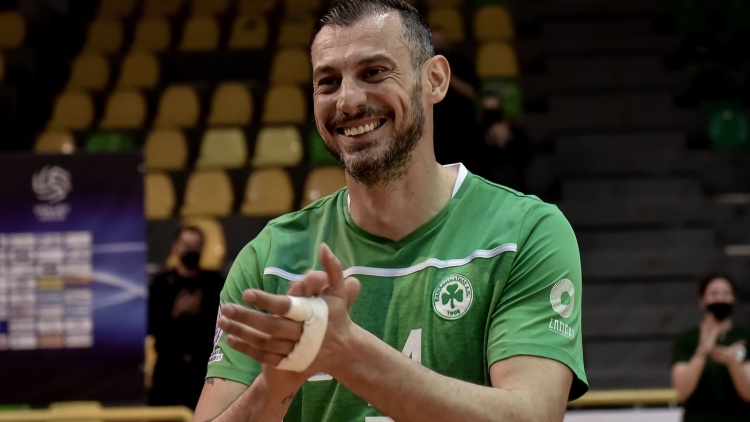 &Mu;&pi;&alpha;ί&nu;&epsilon;&iota; &sigma;&tau;&omicron; &Pi;&alpha;&nu;&alpha;&theta;&eta;&nu;&alpha;ϊ&kappa;ό Hall of Fame o &Pi;&alpha;&nu;&tau;&alpha;&lambda;έ&omega;&nu;