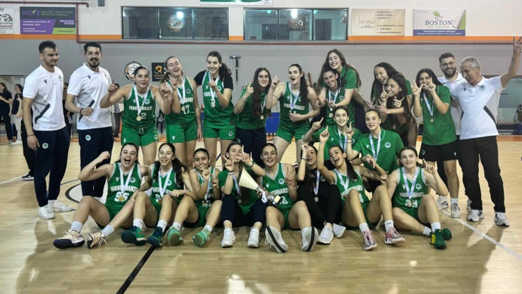 &Pi;&rho;&omega;&tau;&alpha;&theta;&lambda;ή&tau;&rho;&iota;&epsilon;&sigmaf; &omicron;&iota; &Nu;&epsilon;ά&nu;&iota;&delta;&epsilon;&sigmaf; &tau;&omicron;&upsilon; &Pi;&alpha;&nu;&alpha;&theta;&eta;&nu;&alpha;ϊ&kappa;&omicron;ύ - 1.733&omicron;&sigmaf; &tau;ί&tau;&lambda;&omicron;&sigmaf; &gamma;&iota;&alpha; &tau;&omicron; &laquo;&tau;&rho;&iota;&phi;ύ&lambda;&lambda;&iota;&raquo;