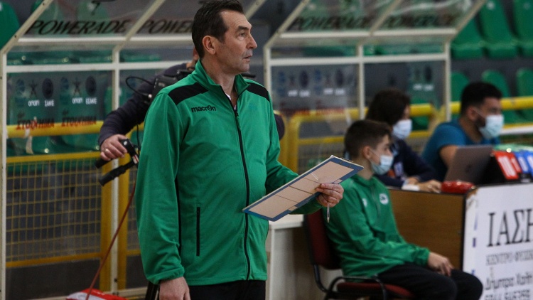&Delta;. &Alpha;&nu;&delta;&rho;&epsilon;ό&pi;&omicron;&upsilon;&lambda;&omicron;&sigmaf;: &laquo;&Delta;&epsilon;&nu; &mu;&alpha;&sigmaf; &epsilon;&pi;&eta;&rho;έ&alpha;&sigma;&alpha;&nu; &omicron;&iota; &alpha;&pi;&omicron;&upsilon;&sigma;ί&epsilon;&sigmaf; &tau;&omicron;&upsilon; &Pi;&Alpha;&Omicron;&Kappa;&raquo;