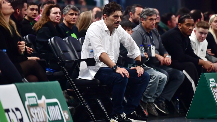 &Delta;. &Gamma;&iota;&alpha;&nu;&nu;&alpha;&kappa;ό&pi;&omicron;&upsilon;&lambda;&omicron;&sigmaf; &kappa;&alpha;&tau;ά Euroleague &kappa;&alpha;&iota; &Epsilon;&Lambda;.&Alpha;&Sigma;.: &laquo;&Alpha;&pi;&alpha;&iota;&tau;ώ &mu;&iota;&alpha; &sigma;&upsilon;&gamma;&gamma;&nu;ώ&mu;&eta;, &sigma;&epsilon; &epsilon;&mu;ά&sigmaf; &delta;&alpha;&kappa;&rho;&upsilon;&gamma;ό&nu;&alpha; &kappa;&alpha;&iota; &epsilon;&delta;ώ &alpha;&nu;&omicron;ί&xi;&alpha;&tau;&epsilon; &tau;&iota;&sigmaf; &pi;ό&rho;&tau;&epsilon;&sigmaf;&raquo;