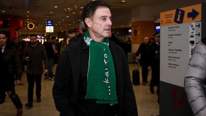 Ή&rho;&theta;&epsilon; &omicron; &Pi;&iota;&tau;ί&nu;&omicron;: &laquo;Έ&chi;&omega; &upsilon;&pi;&omicron;&gamma;&rho;ά&psi;&epsilon;&iota;, &sigma;&epsilon; 48 ώ&rho;&epsilon;&sigmaf; &pi;&alpha;ί&zeta;&omicron;&upsilon;&mu;&epsilon; &mu;&epsilon; &tau;&eta;&nu; &Tau;&Sigma;&Sigma;&Kappa;&Alpha;&raquo; (pics)