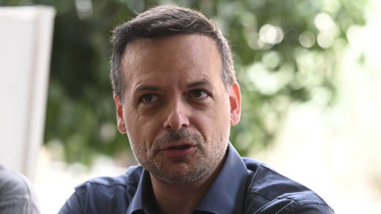 &Delta;&omicron;ύ&kappa;&alpha;&sigmaf;: &laquo;&Epsilon;ί&mu;&alpha;&iota; &upsilon;&pi;έ&rho; &tau;&eta;&sigmaf; &Delta;&iota;&pi;&lambda;ή&sigmaf; &Alpha;&nu;ά&pi;&lambda;&alpha;&sigma;&eta;&sigmaf; - &Kappa;&epsilon;&rho;&kappa;ί&delta;&alpha; ή &gamma;ή&pi;&epsilon;&delta;&omicron; 5&Chi;5 &sigma;&tau;&eta; &Lambda;&epsilon;&omega;&phi;ό&rho;&omicron;&raquo;!
