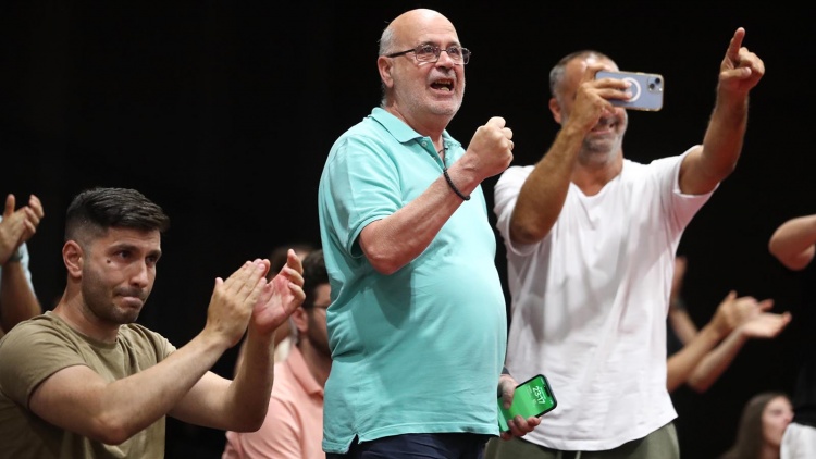 &Mu;&alpha;&lambda;&alpha;&kappa;&alpha;&tau;έ&sigmaf;: &laquo;&Omicron; &Beta;&omicron;&tau;&alpha;&nu;&iota;&kappa;ό&sigmaf; &theta;&alpha; &pi;&rho;&omicron;&chi;&omega;&rho;ή&sigma;&epsilon;&iota;, &epsilon;ί&mu;&alpha;&sigma;&tau;&epsilon; &sigma;&epsilon; &epsilon;&pi;&alpha;&phi;έ&sigmaf; &kappa;&alpha;&iota; &sigma;ύ&nu;&tau;&omicron;&mu;&alpha; &theta;&alpha; &lambda;&upsilon;&theta;&epsilon;ί &tau;&omicron; &pi;&rho;ό&beta;&lambda;&eta;&mu;&alpha;&raquo;