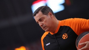 &Delta;&epsilon;&nu; &alpha;&nu;&alpha;&phi;έ&rho;&epsilon;&tau;&alpha;&iota; &tau;&omicron; &laquo;&nu;&tau;&omicron;&upsilon;&raquo; &sigma;&tau;&omicron; &phi;ύ&lambda;&lambda;&omicron; &alpha;&gamma;ώ&nu;&alpha;
