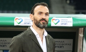 &Nu;&tau;&alpha;&mu;&pi;ί&zeta;&alpha;&sigmaf;: &laquo;Ό&lambda;&omicron;&iota; &mu;&alpha;&zeta;ί &epsilon;ί&mu;&alpha;&sigma;&tau;&epsilon; &mu;&iota;&alpha; &omicron;&mu;ά&delta;&alpha;&raquo;