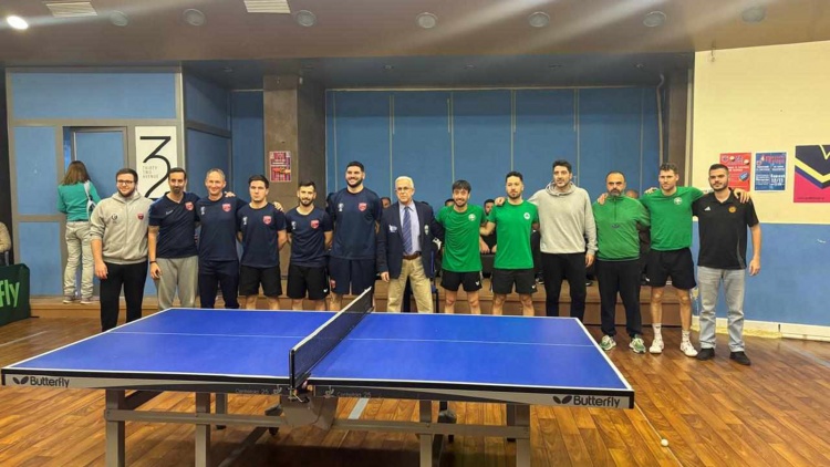 &Sigma;&tau;&omicron;&nu; &tau;&epsilon;&lambda;&iota;&kappa;ό &tau;&omicron;&upsilon; &Tau;&omicron;&pi;&iota;&kappa;&omicron;ύ &Kappa;&upsilon;&pi;έ&lambda;&lambda;&omicron;&upsilon; &omicron; &Pi;&alpha;&nu;&alpha;&theta;&eta;&nu;&alpha;ϊ&kappa;ό&sigmaf;