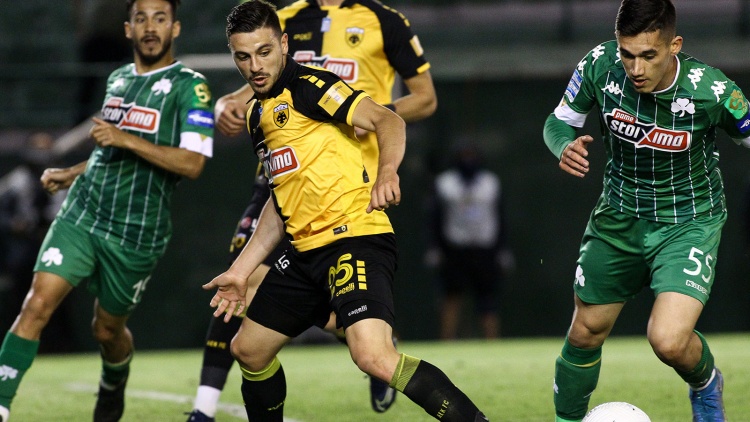 &Pi;&alpha;&rho;&alpha;&mu;έ&nu;&epsilon;&iota; &sigma;&tau;&omicron;&nu; &laquo;&alpha;έ&rho;&alpha;&raquo; &eta; έ&nu;&alpha;&rho;&xi;&eta; &tau;&eta;&sigmaf; Super League 1