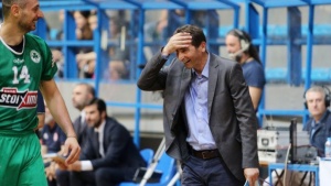 &Alpha;&nu;&delta;&rho;&epsilon;ό&pi;&omicron;&upsilon;&lambda;&omicron;&sigmaf;: &laquo;&Mu;ό&nu;&omicron; &omicron;&iota; &delta;&iota;&alpha;&iota;&tau;&eta;&tau;έ&sigmaf; &kappa;&alpha;&iota; &omicron;&iota; &epsilon;&pi;ό&pi;&tau;&epsilon;&sigmaf; &alpha;&mu;&phi;&iota;&sigma;&beta;ή&tau;&eta;&sigma;&alpha;&nu; &tau;&omicron;&nu; ά&sigma;&sigma;&omicron;&raquo;