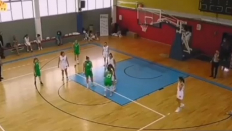 &Eta; &Pi;&alpha;&nu;&alpha;&theta;&eta;&nu;&alpha;ϊ&kappa;ή &epsilon;&upsilon;&gamma;&epsilon;&nu;ή&sigmaf; ά&mu;&iota;&lambda;&lambda;&alpha; &sigma;&tau;&eta;&nu;... Ά&mu;&iota;&lambda;&lambda;&alpha; (vid)
