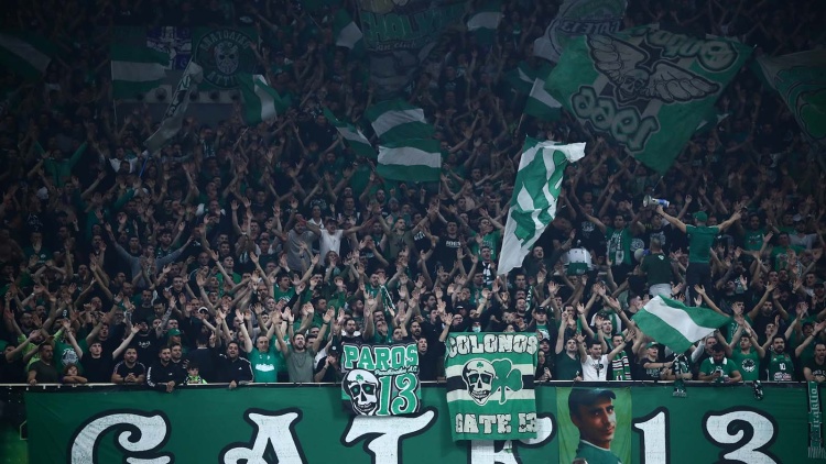 &Delta;&iota;&pi;&lambda;ό sold out &tau;&omicron;&upsilon; &Pi;&alpha;&nu;&alpha;&theta;&eta;&nu;&alpha;ϊ&kappa;&omicron;ύ &mu;&epsilon; &Mu;&alpha;&kappa;ά&mu;&pi;&iota; &sigma;&epsilon; 24 ώ&rho;&epsilon;&sigmaf;!