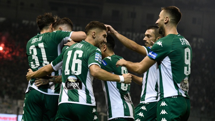 &Gamma;&iota;&alpha; &tau;&omicron; 4&Chi;4 &sigma;&tau;&omicron; &pi;&rho;ώ&tau;&omicron; &nu;&tau;έ&rho;&mu;&pi;&iota; &tau;&eta;&sigmaf; &sigma;&epsilon;&zeta;ό&nu;!