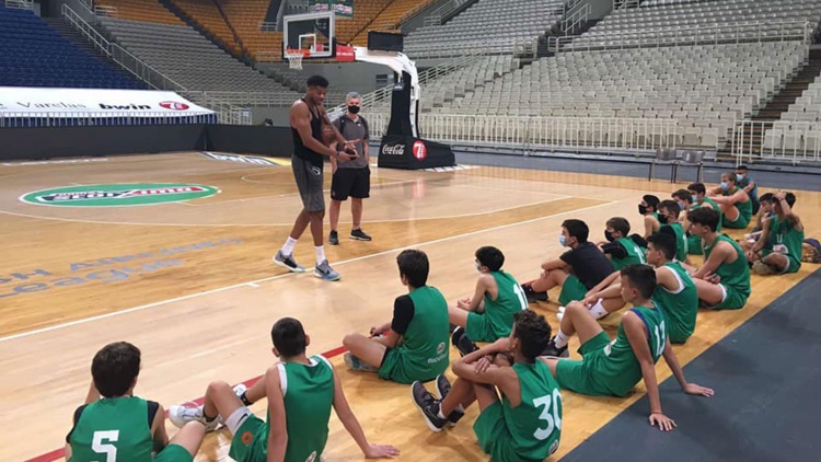 &Mu;&epsilon; &Gamma;. &Alpha;&nu;&tau;&epsilon;&tau;&omicron;&kappa;&omicron;ύ&nu;&mu;&pi;&omicron; &eta; &pi;&rho;&omicron;&pi;ό&nu;&eta;&sigma;&eta; &tau;&eta;&sigmaf; PAO BC Academy (pics)