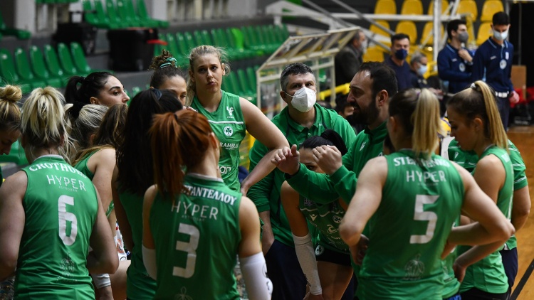&laquo;&Tau;&omicron; &mu;&epsilon;&gamma;ά&lambda;&omicron; &mu;&alpha;&sigmaf; ό&nu;&epsilon;&iota;&rho;&omicron; &omicron; &tau;&epsilon;&lambda;&iota;&kappa;ό&sigmaf; &tau;&omicron;&upsilon; Challenge Cup&raquo; (vid)
