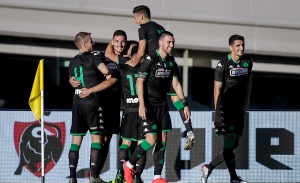 &Phi;&iota;&lambda;&iota;&kappa;ό &mu;&epsilon; &Gamma;&alpha;&lambda;&alpha;&tau;&alpha;&sigma;&alpha;&rho;ά&iota; &gamma;&iota;&alpha; &tau;&omicron;&nu; &Pi;&alpha;&nu;&alpha;&theta;&eta;&nu;&alpha;ϊ&kappa;ό