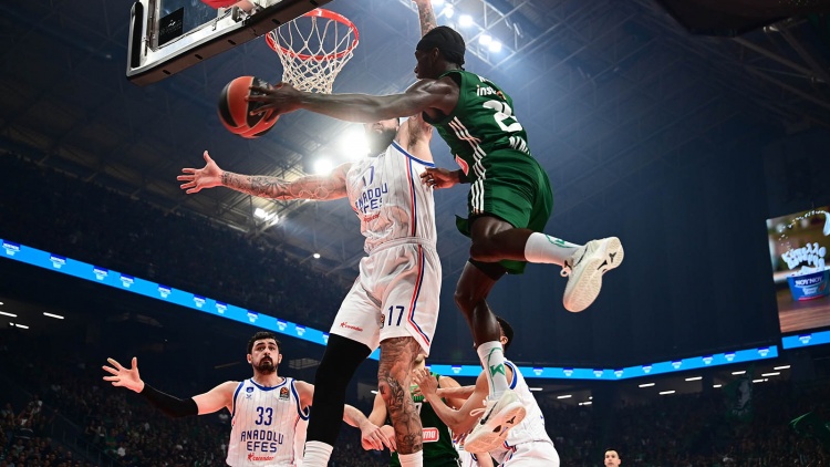 &Tau;&alpha; highlights &tau;&eta;&sigmaf; &nu;ί&kappa;&eta;&sigmaf; &pi;&omicron;&upsilon; έ&sigma;&tau;&epsilon;&iota;&lambda;&epsilon; &tau;&omicron;&nu; &Pi;&alpha;&nu;&alpha;&theta;&eta;&nu;&alpha;ϊ&kappa;ό &sigma;&tau;&omicron; Ά&mu;&pi;&omicron;&upsilon; &Nu;&tau;ά&mu;&pi;&iota; (vid)