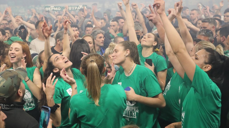 &Alpha;&pi;&omicron;&theta;έ&omega;&sigma;&eta; &sigma;&tau;&eta; &Lambda;&epsilon;&omega;&phi;ό&rho;&omicron; &gamma;&iota;&alpha; &tau;&iota;&sigmaf; &nu;&tau;&alpha;&mu;&pi;&lambda;&omicron;ύ&chi;&epsilon;&sigmaf; (pics+vids)