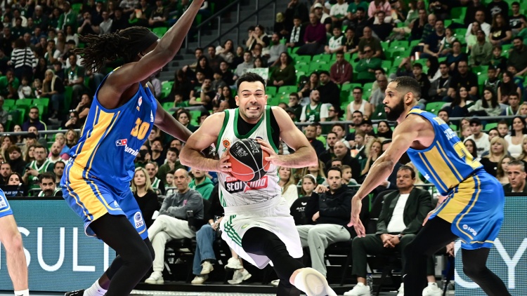 &Pi;&epsilon;&rho;&iota;&sigma;&tau;έ&rho;&iota;-&Pi;&alpha;&nu;&alpha;&theta;&eta;&nu;&alpha;ϊ&kappa;ό&sigmaf;: &Gamma;&iota;&alpha; &tau;&omicron; 2-0 &kappa;&alpha;&iota; &tau;&eta;&nu; &pi;&rho;ό&kappa;&rho;&iota;&sigma;&eta; &sigma;&tau;&alpha; &eta;&mu;&iota;&tau;&epsilon;&lambda;&iota;&kappa;ά &tau;&omicron; &laquo;&tau;&rho;&iota;&phi;ύ&lambda;&lambda;&iota;&raquo;