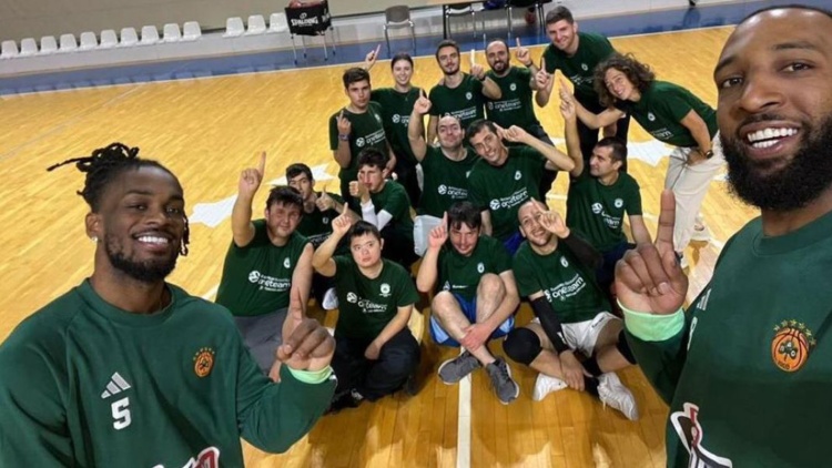 &Eta; &Kappa;&Alpha;&Epsilon; &Pi;&alpha;&nu;&alpha;&theta;&eta;&nu;&alpha;ϊ&kappa;ό&sigmaf; &sigma;&tau;&omicron; &pi;&lambda;&epsilon;&upsilon;&rho;ό &tau;&omega;&nu; Special Olympics Hellas