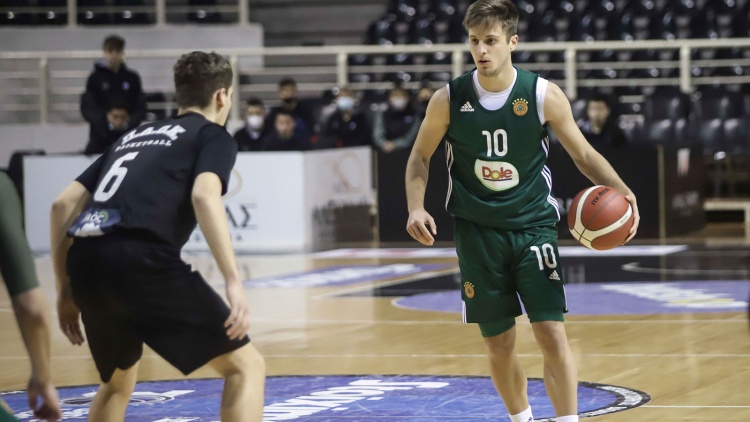 U18 Rising Stars: &Xi;&epsilon;&pi;έ&rho;&alpha;&sigma;&epsilon; &tau;&omicron; &epsilon;&mu;&pi;ό&delta;&iota;&omicron; &tau;&omicron;&upsilon; &Pi;&Alpha;&Omicron;&Kappa; &tau;&omicron; &laquo;&tau;&rho;&iota;&phi;ύ&lambda;&lambda;&iota;&raquo;
