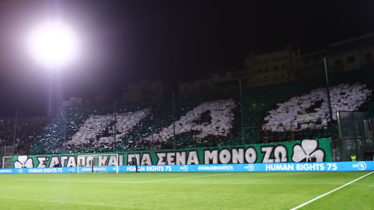 &Delta;&iota;&pi;&lambda;ό... &kappa;&omicron;&sigma;&tau;&omicron;ύ&mu;&iota; &alpha;&pi;ό &tau;&eta;&nu; UEFA &sigma;&tau;&omicron;&nu; &Pi;&alpha;&nu;&alpha;&theta;&eta;&nu;&alpha;ϊ&kappa;ό!