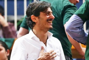 &Epsilon;&tau;&omicron;&iota;&mu;ά&zeta;&epsilon;&iota; &delta;&iota;&alpha; &beta;ί&omicron;&upsilon; &alpha;&pi;&omicron;&kappa;&lambda;&epsilon;&iota;&sigma;&mu;ό &tau;&omicron;&upsilon; &Gamma;&iota;&alpha;&nu;&nu;&alpha;&kappa;ό&pi;&omicron;&upsilon;&lambda;&omicron;&upsilon; &eta; &Epsilon;&upsilon;&rho;&omega;&lambda;ί&gamma;&kappa;&alpha;