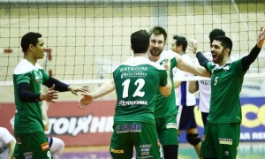 &Mu;&epsilon; &Eta;&rho;&alpha;&kappa;&lambda;ή &sigma;&tau;&omicron; Final 4 &Kappa;&upsilon;&pi;έ&lambda;&lambda;&omicron;&upsilon; &omicron; &Pi;&alpha;&nu;&alpha;&theta;&eta;&nu;&alpha;ϊ&kappa;ό&sigmaf;