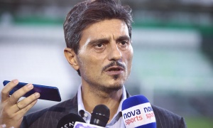 &Gamma;&iota;&alpha;&nu;&nu;&alpha;&kappa;ό&pi;&omicron;&upsilon;&lambda;&omicron;&sigmaf;: &laquo;&Alpha;&nu; &omicron; &Beta;&omicron;&tau;&alpha;&nu;&iota;&kappa;ό&sigmaf; &kappa;&alpha;&iota; &tau;&omicron; PAO Alive &pi;&rho;&omicron;&chi;&omega;&rho;ή&sigma;&omicron;&upsilon;&nu; &epsilon;&gamma;ώ &epsilon;ί&mu;&alpha;&iota; &epsilon;&delta;ώ&raquo;
