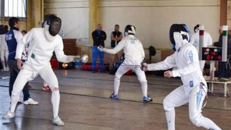 &Xi;&iota;&phi;&alpha;&sigma;&kappa;ί&alpha;: 8&omicron;&sigmaf; &omicron; &Pi;&alpha;&nu;&alpha;&theta;&eta;&nu;&alpha;ϊ&kappa;ό&sigmaf; &sigma;&tau;&omicron;&upsilon;&sigmaf; &Nu;έ&omicron;&upsilon;&sigmaf;