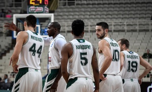 &Alpha;&upsilon;&tau;&omicron;ί &sigma;&phi;&upsilon;&rho;ί&zeta;&omicron;&upsilon;&nu; &sigma;&tau;&omicron; &Pi;&alpha;&nu;&alpha;&theta;&eta;&nu;&alpha;ϊ&kappa;ό&sigmaf;-&Pi;&epsilon;&rho;&iota;&sigma;&tau;έ&rho;&iota;