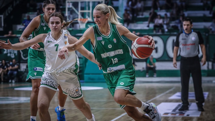 &laquo;&Sigma;ί&phi;&omicron;&upsilon;&nu;&alpha;&sigmaf;&raquo; &sigma;&tau;&eta;&nu; &pi;&rho;&epsilon;&mu;&iota;έ&rho;&alpha; &omicron; &Pi;&alpha;&nu;&alpha;&theta;&eta;&nu;&alpha;ϊ&kappa;ό&sigmaf;