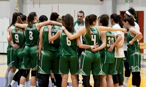 &Gamma;&iota;&alpha; &tau;&eta;&nu; &upsilon;&pi;έ&rho;&beta;&alpha;&sigma;&eta; &omicron;&iota; &laquo;&pi;&rho;ά&sigma;&iota;&nu;&epsilon;&sigmaf; &alpha;&mu;&alpha;&zeta;ό&nu;&epsilon;&sigmaf;&raquo;