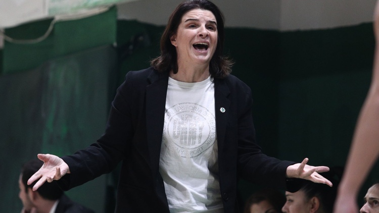 &Kappa;&alpha;&pi;&omicron;&gamma;&iota;ά&nu;&nu;&eta;: &laquo;&Mu;&alpha;&sigmaf; &epsilon;&pi;&eta;&rho;έ&alpha;&sigma;&epsilon; &eta; &delta;&iota;&alpha;&kappa;&omicron;&pi;ή, &pi;&rho;&omicron;&sigma;&pi;&alpha;&theta;&omicron;ύ&mu;&epsilon; &nu;&alpha; &beta;&rho;&omicron;ύ&mu;&epsilon; &tau;&omicron; &rho;&upsilon;&theta;&mu;ό &mu;&alpha;&sigmaf;&raquo;
