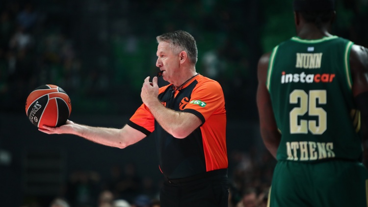 EuroLeague: &Omicron;&rho;ί&sigma;&tau;&eta;&kappa;&alpha;&nu; &omicron;&iota; &delta;&iota;&alpha;&iota;&tau;&eta;&tau;έ&sigmaf; &gamma;&iota;&alpha; &tau;&omicron; &Mu;&omicron;&nu;&alpha;&kappa;ό-&Pi;&alpha;&nu;&alpha;&theta;&eta;&nu;&alpha;ϊ&kappa;ό&sigmaf;