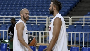 &laquo;&Tau;&eta;&nu; &alpha;&pi;&omicron;&kappa;&lambda;&epsilon;&iota;&sigma;&tau;&iota;&kappa;ή &epsilon;&upsilon;&theta;ύ&nu;&eta; &gamma;&iota;&alpha; &tau;&eta; &phi;&omega;&tau;&omicron;&gamma;&rho;&alpha;&phi;ί&alpha; &tau;&eta;&nu; έ&chi;&omicron;&upsilon;&mu;&epsilon; &epsilon;&mu;&epsilon;ί&sigmaf;, ό&chi;&iota; &omicron;&iota; &pi;&alpha;ί&kappa;&tau;&epsilon;&sigmaf;&raquo;