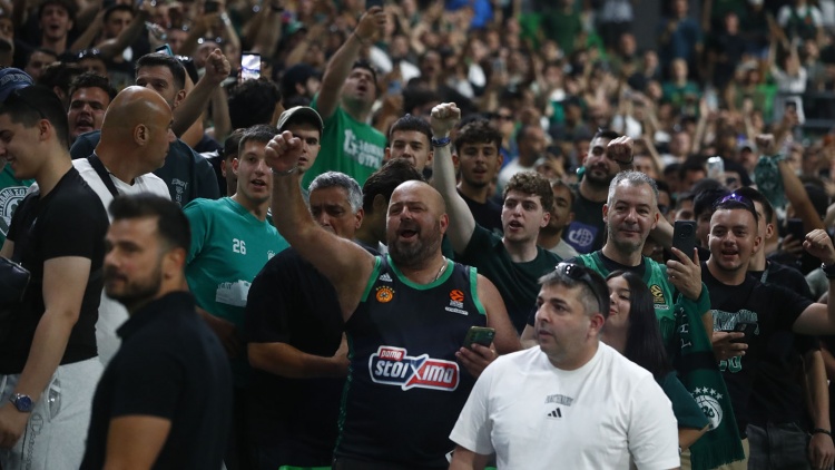 &Pi;&alpha;&nu;&alpha;&theta;&eta;&nu;&alpha;ϊ&kappa;ό&sigmaf; &Alpha;&Omicron;: &Xi;&epsilon;&pi;έ&rho;&alpha;&sigma;&alpha;&nu; &tau;&iota;&sigmaf; 13.000 &omicron;&iota; &kappa;ά&rho;&tau;&epsilon;&sigmaf; &mu;έ&lambda;&omicron;&upsilon;&sigmaf; &gamma;&iota;&alpha; &tau;&eta; &sigma;&epsilon;&zeta;ό&nu; 2026-27