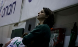 &Kappa;&alpha;&pi;&omicron;&gamma;&iota;ά&nu;&nu;&eta;: &laquo;&Nu;&alpha; &pi;&epsilon;&rho;ά&sigma;&epsilon;&iota; &tau;&omicron; &pi;&nu;&epsilon;ύ&mu;&alpha; &nu;&iota;&kappa;&eta;&tau;ή &sigma;&epsilon; ό&lambda;&epsilon;&sigmaf; &tau;&iota;&sigmaf; &pi;&alpha;ί&kappa;&tau;&rho;&iota;&epsilon;&sigmaf;&raquo;