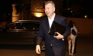 &Delta;&iota;&alpha;&phi;&omicron;&rho;ά &sigma;&tau;&alpha; &sigma;&tau;&omicron;&iota;&chi;&epsilon;ί&alpha; &tau;&omicron;&upsilon; &omicron;&iota;&kappa;&omicron;&nu;&omicron;&mu;&iota;&kappa;&omicron;ύ &epsilon;&lambda;έ&gamma;&chi;&omicron;&upsilon;