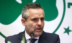 &laquo;&Tau;&rho;έ&chi;&epsilon;&iota;&raquo; &tau;&iota;&sigmaf; &epsilon;&kappa;&kappa;&rho;&epsilon;&mu;ό&tau;&eta;&tau;&epsilon;&sigmaf; &omicron; &Rho;ό&kappa;&alpha;