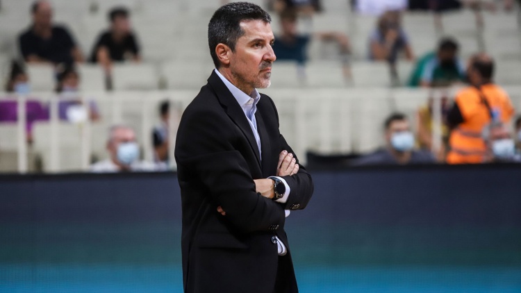 &Pi;&rho;ί&phi;&tau;&eta;&sigmaf;: &laquo;&Nu;&alpha; έ&chi;&omicron;&upsilon;&mu;&epsilon; &delta;&iota;ά&theta;&epsilon;&sigma;&eta; &sigma;&tau;&eta;&nu; ά&mu;&upsilon;&nu;&alpha;&raquo;