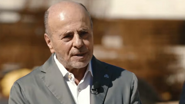 &Alpha;&lambda;&alpha;&phi;&omicron;ύ&zeta;&omicron;&sigmaf; &gamma;&iota;&alpha; &Beta;&omicron;&tau;&alpha;&nu;&iota;&kappa;ό: &laquo;&Tau;&omicron; &pi;&iota;&omicron; ό&mu;&omicron;&rho;&phi;&omicron; &gamma;ή&pi;&epsilon;&delta;&omicron; &tau;&eta;&sigmaf; &Alpha;&theta;ή&nu;&alpha;&sigmaf; - &Theta;&alpha; &beta;&lambda;έ&pi;&epsilon;&iota;&sigmaf; &tau;&eta;&nu; &Alpha;&kappa;&rho;ό&pi;&omicron;&lambda;&eta;&raquo; (vid)
