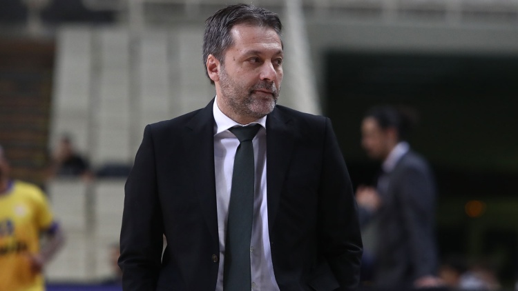 &Sigma;&epsilon;&rho;έ&lambda;&eta;&sigmaf;: &laquo;&Mu;&alpha;&sigmaf; &pi;&lambda;ή&gamma;&omega;&sigma;&epsilon; &eta; ή&tau;&tau;&alpha; - &Sigma;&tau;&alpha; 15 &lambda;&epsilon;&pi;&tau;ά &tau;&omicron;&upsilon; 2&omicron;&upsilon; &eta;&mu;&iota;&chi;&rho;ό&nu;&omicron;&upsilon; &kappa;&rho;ί&theta;&eta;&kappa;&epsilon; &tau;&omicron; &mu;&alpha;&tau;&sigmaf;&raquo;