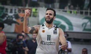 &Pi;&alpha;&pi;&pi;ά&sigmaf;: &laquo;&Sigma;&tau;&omicron; &chi;έ&rho;&iota; &mu;&alpha;&sigmaf; &nu;&alpha; &pi;ά&mu;&epsilon; Final 4&raquo;