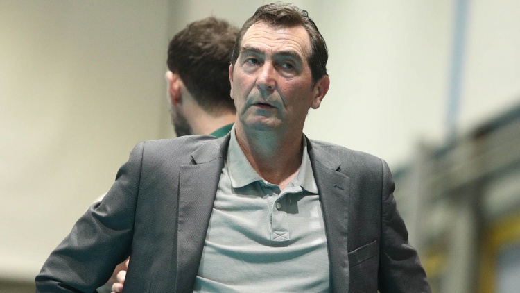 &Alpha;&nu;&delta;&rho;&epsilon;ό&pi;&omicron;&upsilon;&lambda;&omicron;&sigmaf;: &laquo;&Theta;έ&lambda;&omicron;&upsilon;&mu;&epsilon; &nu;&alpha; &sigma;&upsilon;&nu;&epsilon;&chi;ί&sigma;&omicron;&upsilon;&mu;&epsilon; &nu;&alpha; &mu;&epsilon;&tau;&rho;ά&mu;&epsilon; &tau;ί&tau;&lambda;&omicron;&upsilon;&sigmaf; - &Alpha;&phi;&iota;&epsilon;&rho;&omega;&mu;έ&nu;&omicron; &sigma;&epsilon; &Mu;&alpha;&lambda;&alpha;&kappa;&alpha;&tau;έ, &Nu;ί&kappa;&alpha; &kappa;&alpha;&iota; &Theta;ύ&rho;&alpha; 13&raquo;