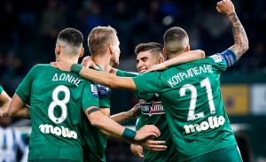 Έ&tau;&sigma;&iota; έ&phi;&tau;&alpha;&sigma;&epsilon; &sigma;&tau;&eta; &nu;ί&kappa;&eta; &omicron; &Pi;&alpha;&nu;&alpha;&theta;&eta;&nu;&alpha;ϊ&kappa;ό&sigmaf; (vid)