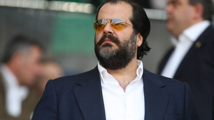 &Pi;&alpha;&tau;έ&rho;&alpha;&sigmaf;: &laquo;&Epsilon;&xi;&alpha;&iota;&rho;&epsilon;&tau;&iota;&kappa;ή &delta;&omicron;&upsilon;&lambda;&epsilon;&iota;ά &omicron; &Alpha;&lambda;&alpha;&phi;&omicron;ύ&zeta;&omicron;&sigmaf; - Ό,&tau;&iota; &kappa;&alpha;&lambda;ύ&tau;&epsilon;&rho;&omicron; &omicron; &Beta;&omicron;&tau;&alpha;&nu;&iota;&kappa;ό&sigmaf;&raquo;