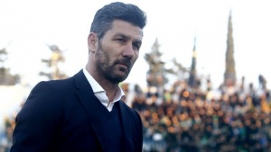 &Omicron;&upsilon;&zeta;&omicron;&upsilon;&nu;ί&delta;&eta;&sigmaf;: &laquo;&Chi;ά&sigma;&alpha;&mu;&epsilon; &alpha;&pi;ό &tau;&eta;&nu; &iota;&kappa;&alpha;&nu;ό&tau;&eta;&tau;&alpha; &epsilon;&nu;ό&sigmaf; &sigma;&pi;&omicron;&upsilon;&delta;&alpha;ί&omicron;&upsilon; &sigma;έ&nu;&tau;&epsilon;&rho; &phi;&omicron;&rho;&raquo;